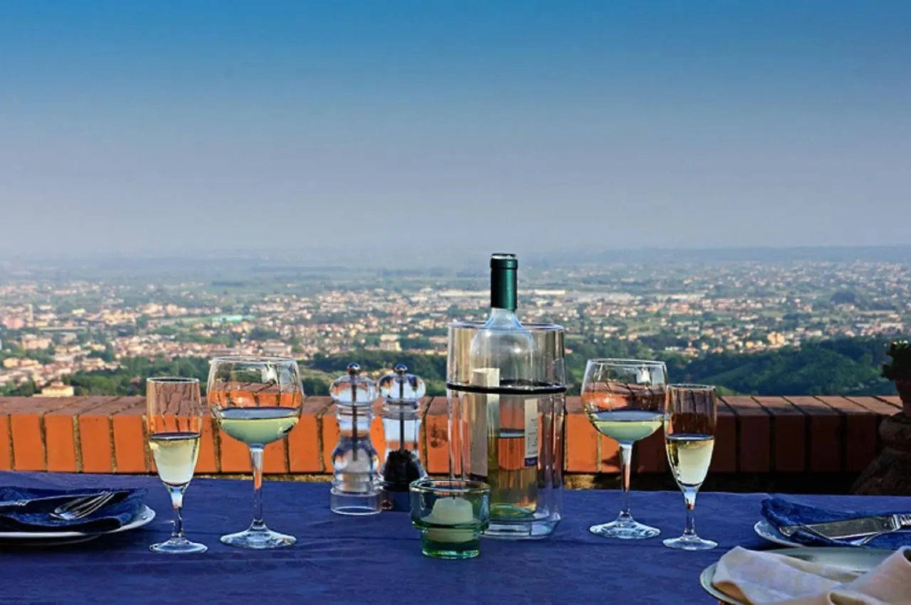 Appartamenti I Sette Borghi Massa  0*, Massa (Tuscany) Italy